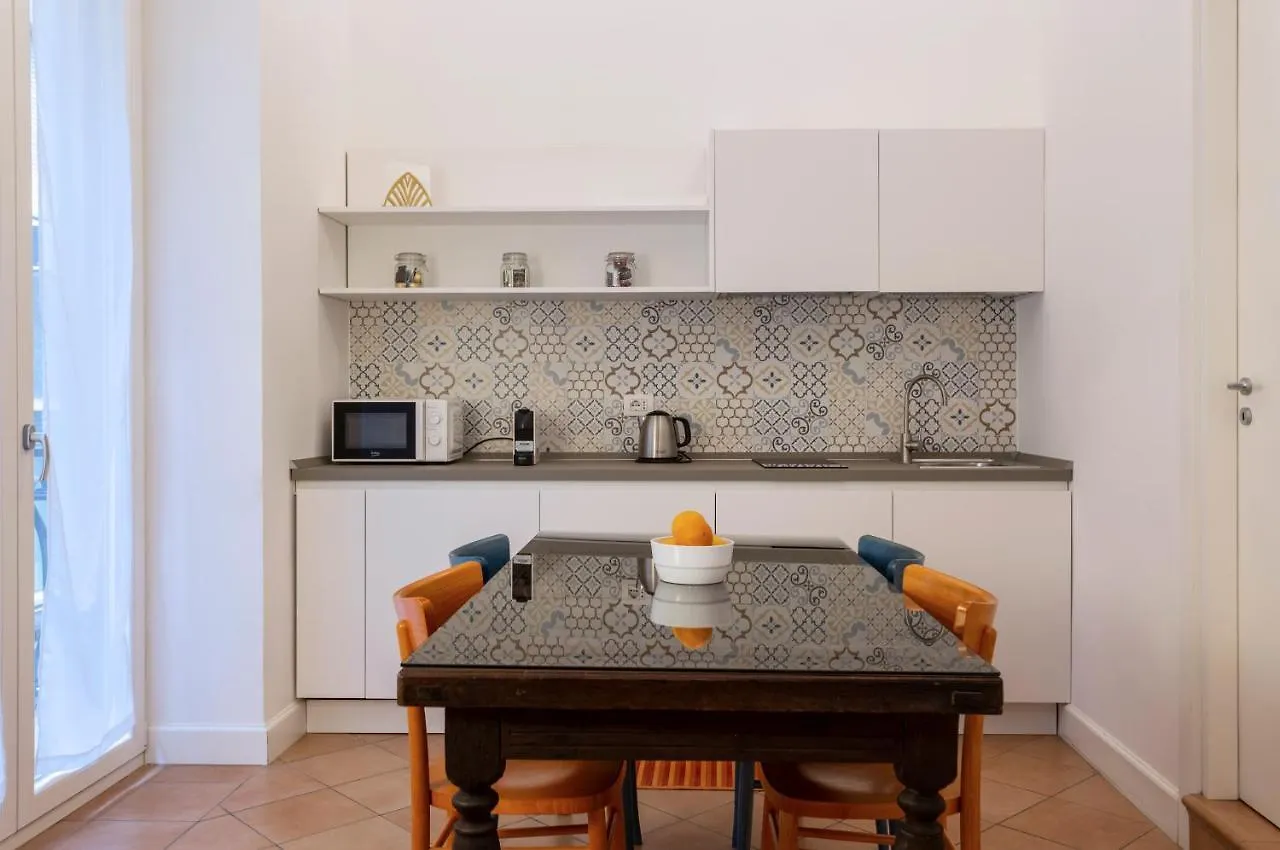 Pensión Eleonora Suites Nápoles Italia