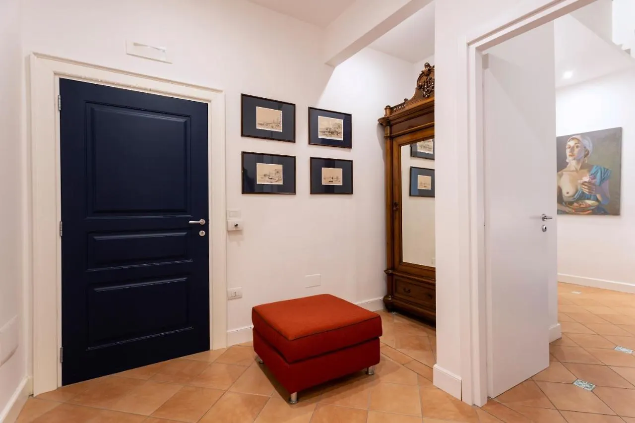 Pensión Eleonora Suites Nápoles