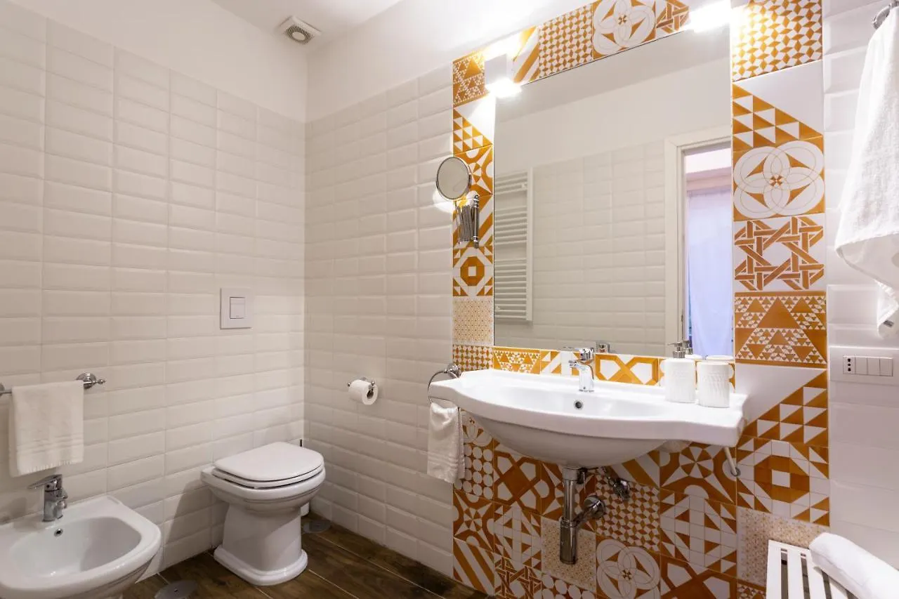 Eleonora Suites Nápoles Pensión